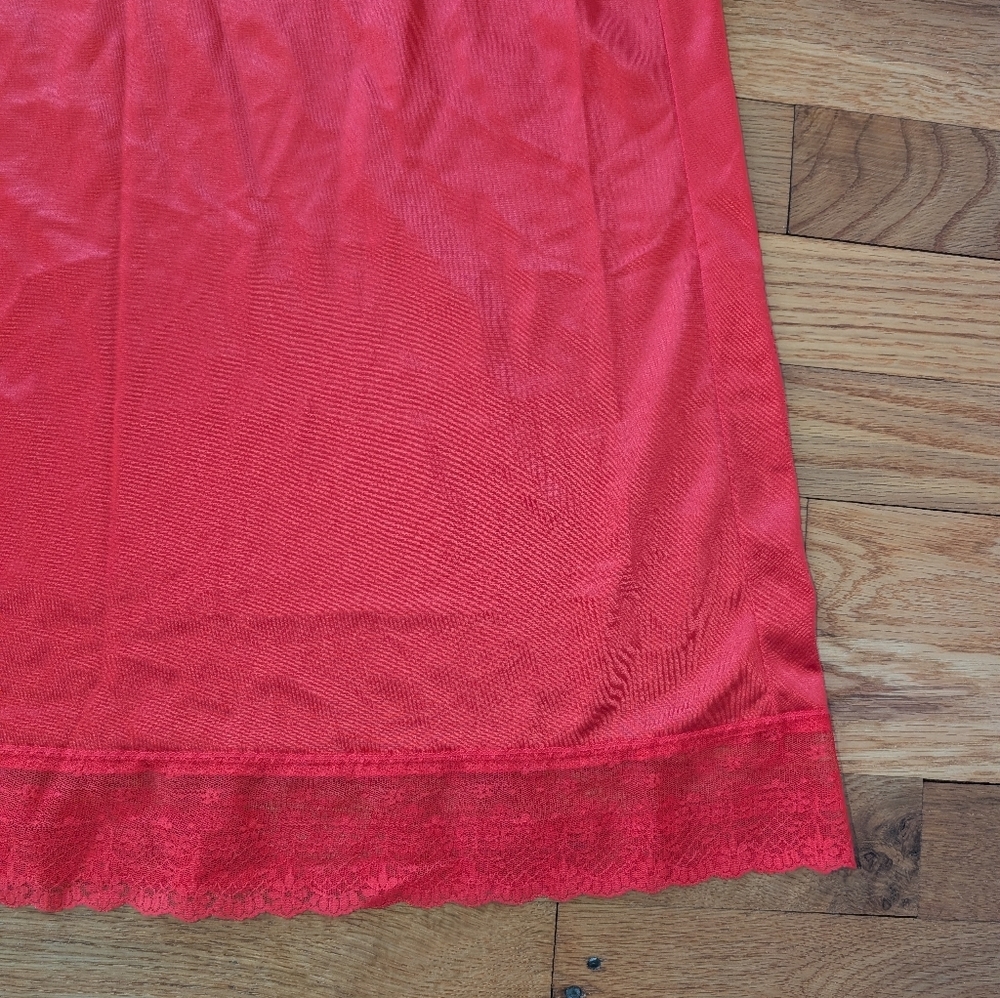 Vintage Ashley Taylor Red Lace Trimmed Slip - Picture 3 of 7